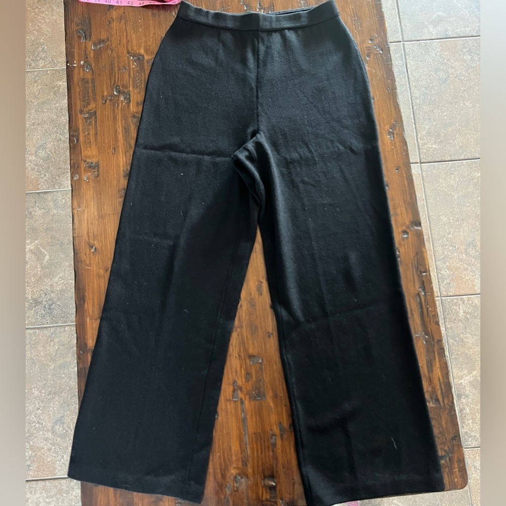 St. John Collection Santana Knit Pant